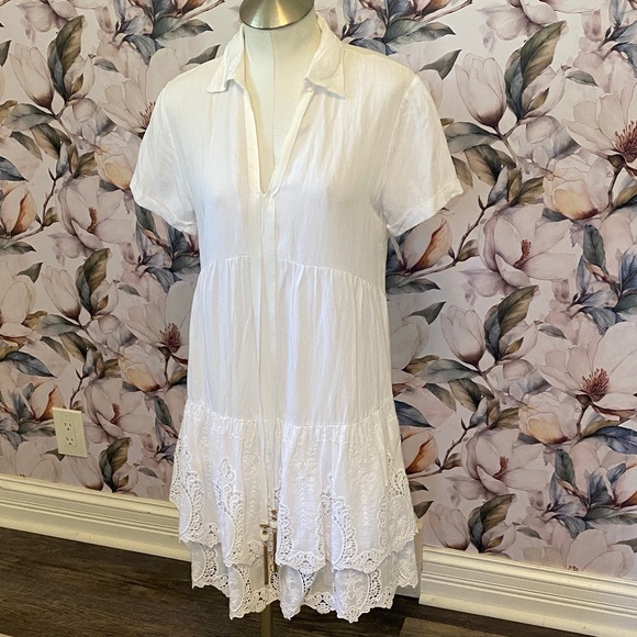 Chic White Lace Mini Dress - Picture 1 of 5